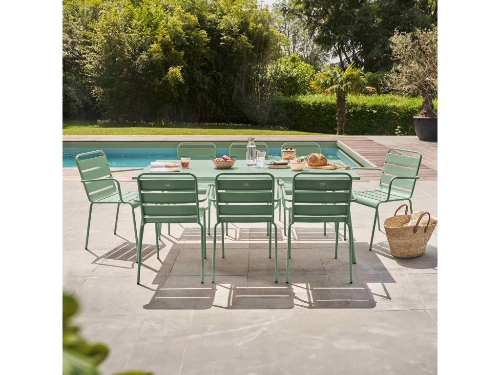 Ensemble table de jardin et 8 fauteuils en métal vert sauge - Artigeo RZNY27299